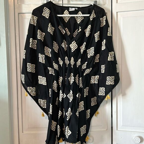 Amisha batik cover-up - One Size - resort ready - Picture 1 of 6